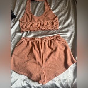 This is a super cute summer outfit, for when you go out with your friends.